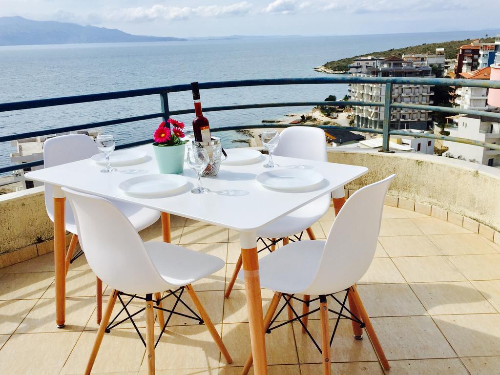 Sea And Sky Apartments Sarandë Exterior foto
